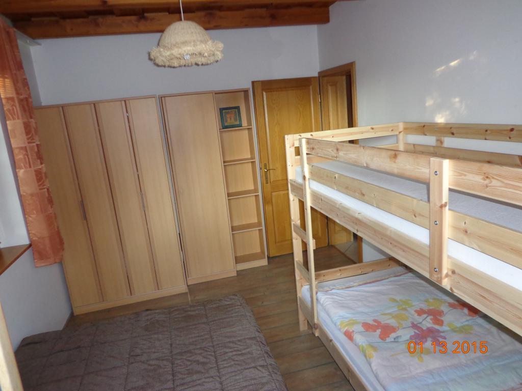 Sosto Gold Vendeghaz Hotel Nyiregyhaza Exterior photo